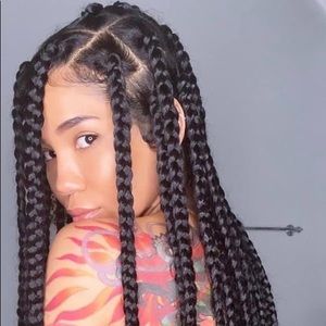 Meet your Posher, Tierra